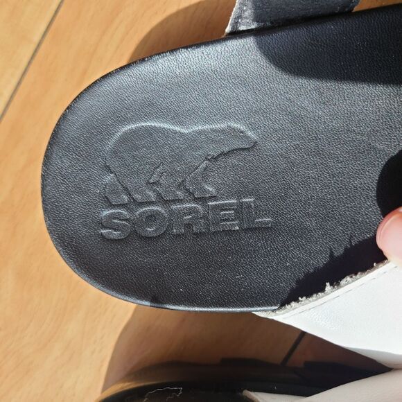 Sorel Roaming Lace Leather Sandals in Whitw & Black, sz 10 - Picture 5 of 5